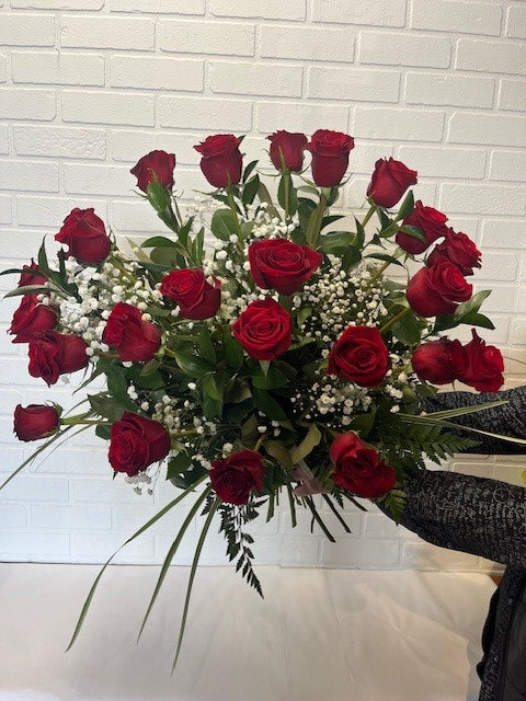 24- ROSES ROUGES