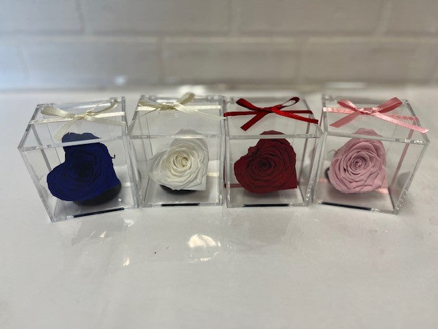 ROSE ÉTERNELLE EN COEUR CHOIX DU FLEURISTE