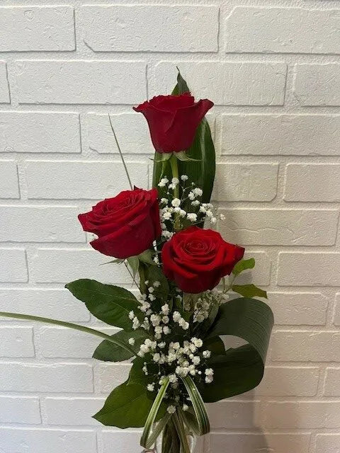 3 roses rouge